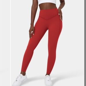 NWT Halara SoCinched High Waisted Tummy Control Side Pocket Legging Med.